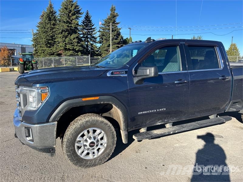 GMC Sierra 2500HD Další