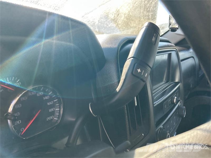GMC Sierra 2500HD Andere Transporter