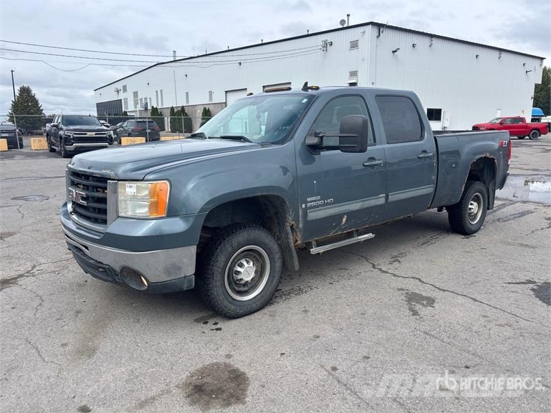 GMC Sierra 2500HD Andere Transporter