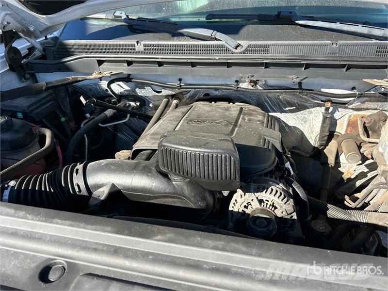 GMC Sierra 2500HD Andere Transporter