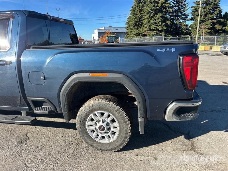 GMC Sierra 2500HD Další