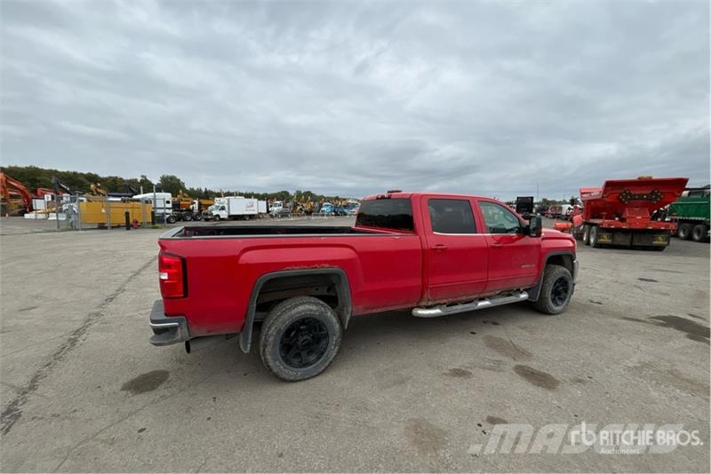 GMC Sierra 2500HD Muu