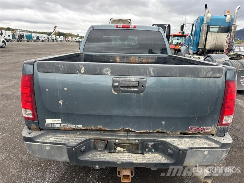 GMC Sierra 2500HD Andere Transporter