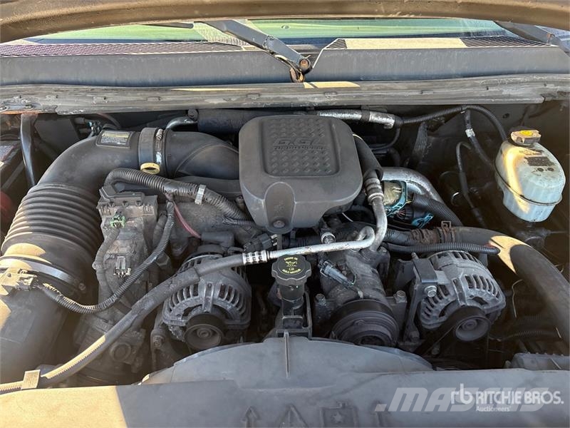 GMC Sierra 2500HD Other