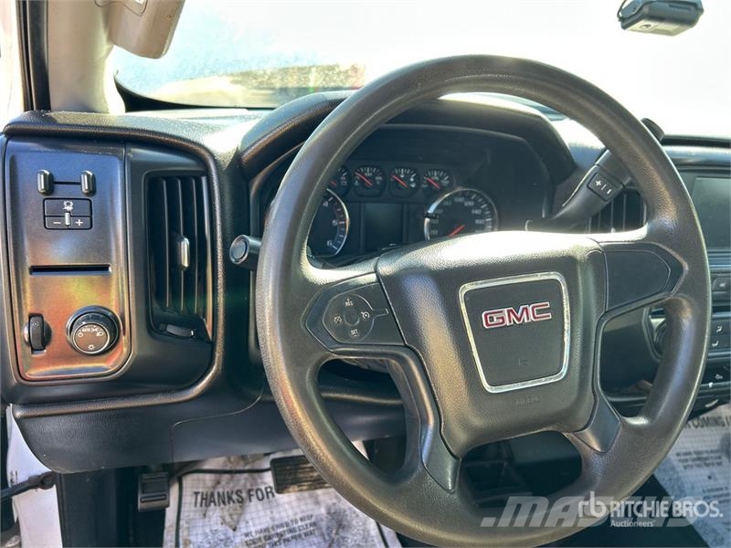 GMC Sierra 2500HD Andere Transporter