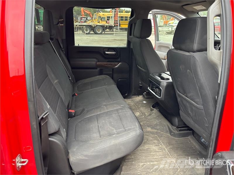 GMC Sierra 2500HD Muu