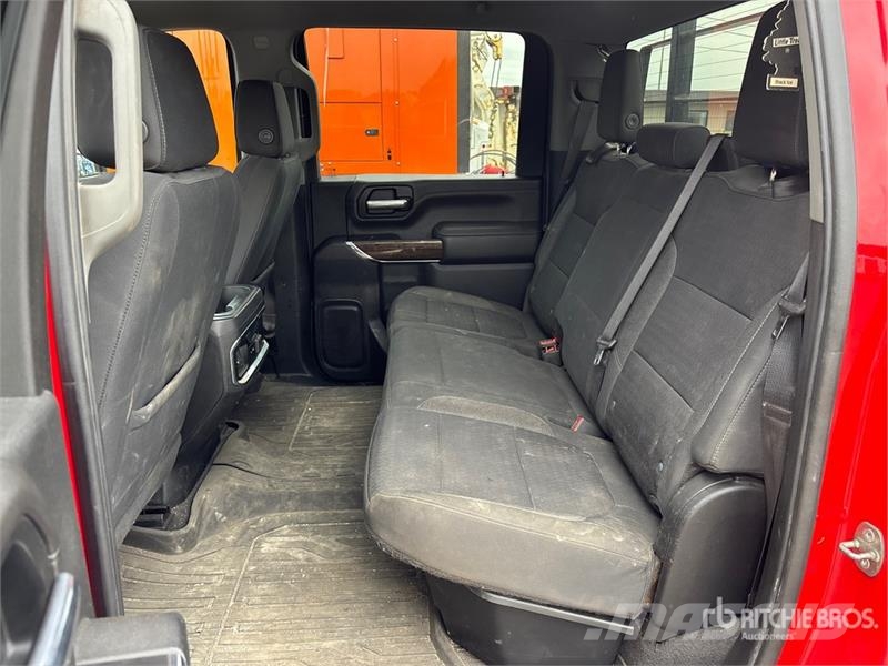 GMC Sierra 2500HD Muu