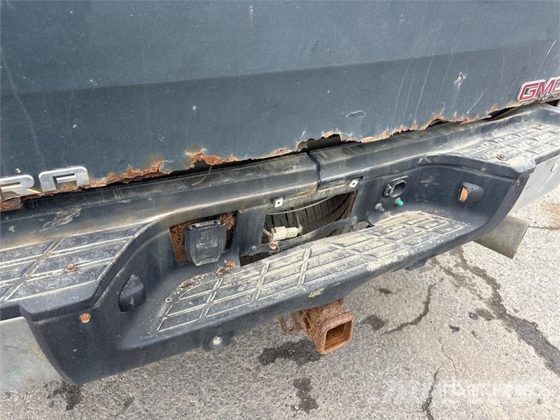 GMC Sierra 2500HD Andere Transporter