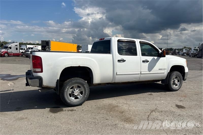 GMC Sierra 2500HD Andre varebiler