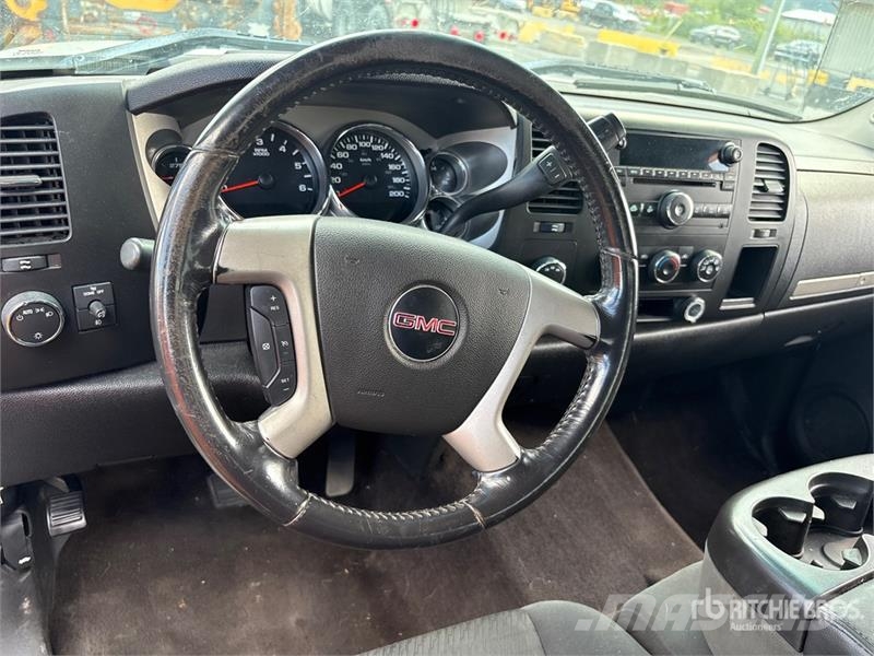 GMC Sierra 2500HD Andre varebiler