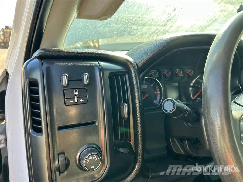 GMC Sierra 2500HD Andere Transporter
