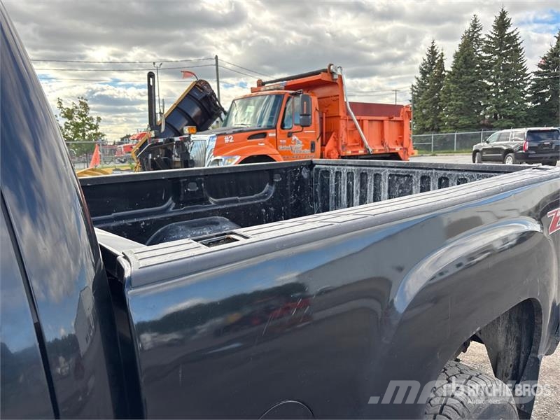 GMC Sierra 2500HD Andre varebiler