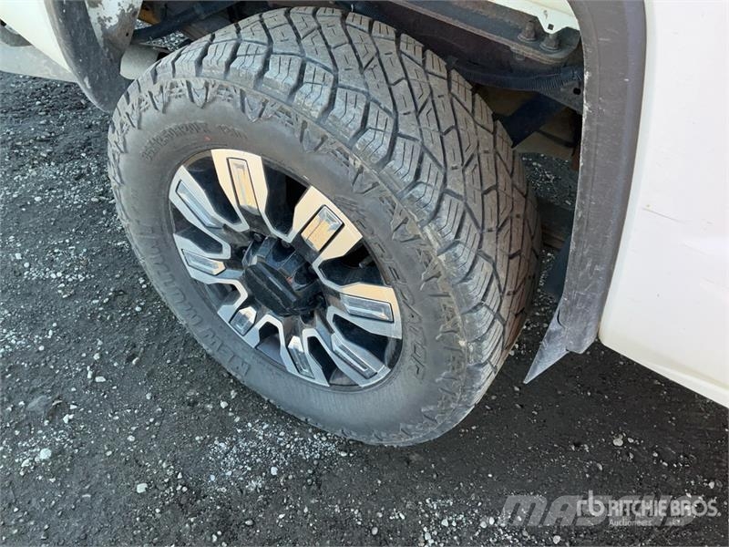 GMC Sierra 2500HD Outros