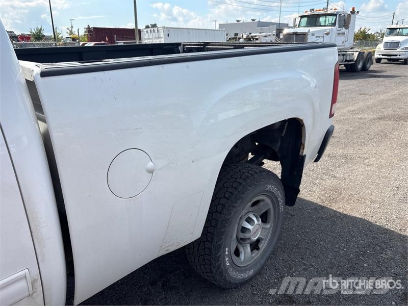 GMC Sierra 2500HD Andre varebiler