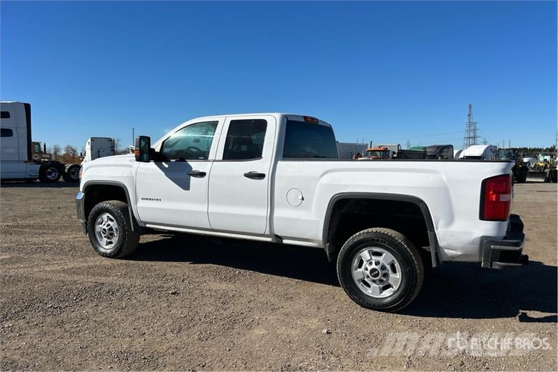 GMC Sierra 2500HD Andere Transporter