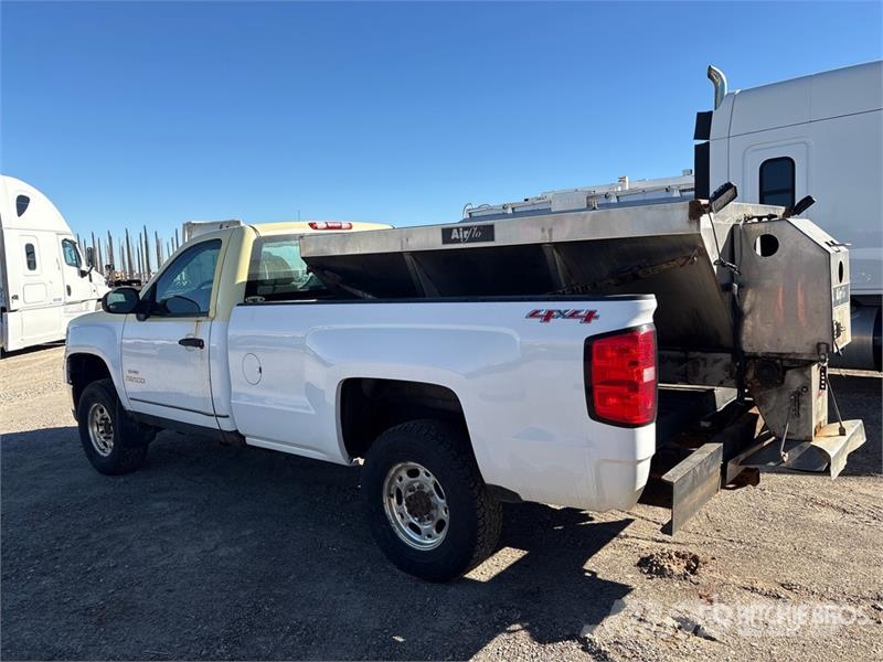 GMC Sierra 2500HD Other