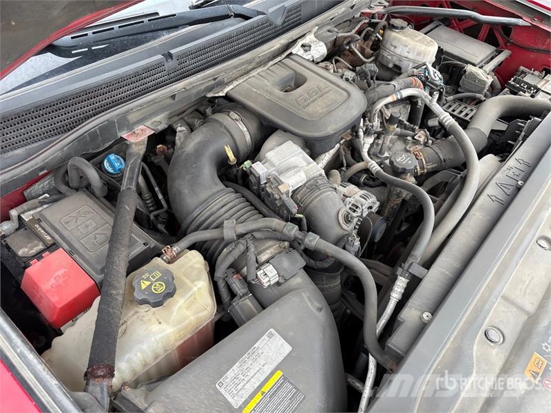 GMC Sierra 2500HD Muu