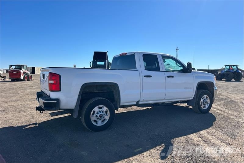 GMC Sierra 2500HD Andere Transporter