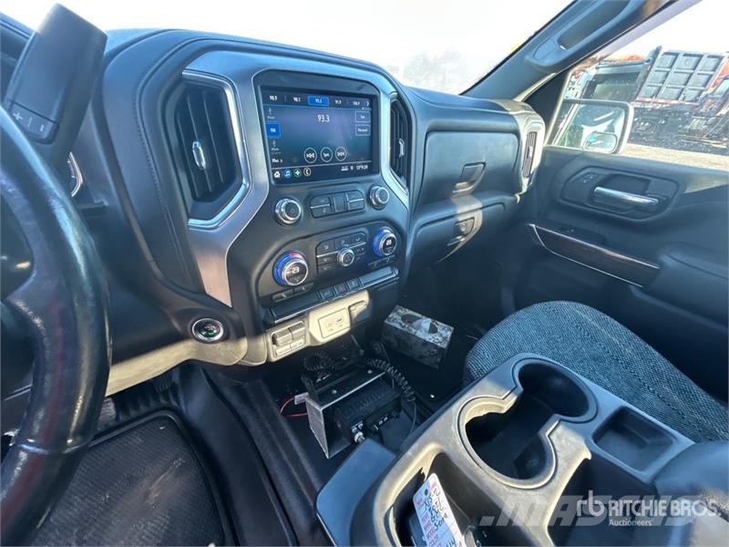 GMC Sierra 2500HD Další