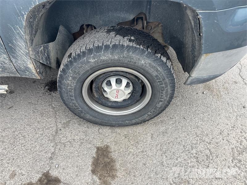 GMC Sierra 2500HD Andere Transporter