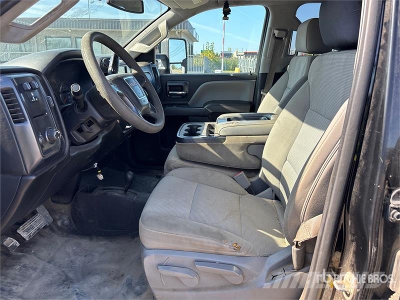 GMC Sierra 2500HD Furgoni altro