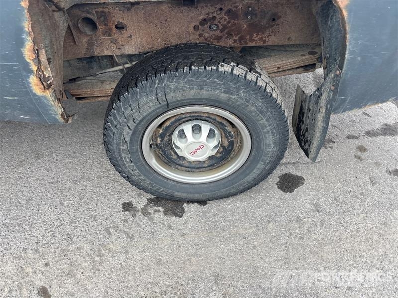 GMC Sierra 2500HD Andere Transporter