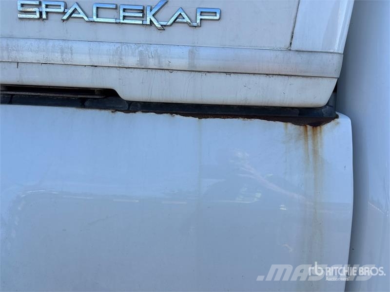 GMC Sierra 3500 4x4 Crew Cab Pickup Ostalo