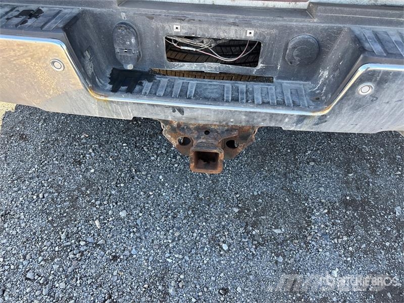 GMC Sierra 3500 4x4 Crew Cab Pickup Ostalo