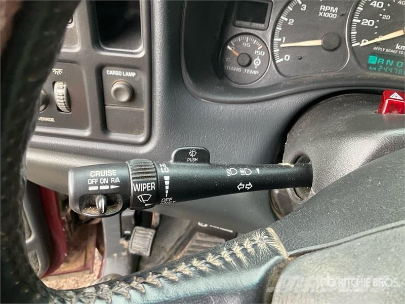 GMC Sierra 3500 SLE 4x2 Utility Truck شاحنات خفيفة/مفصلية الجوانب