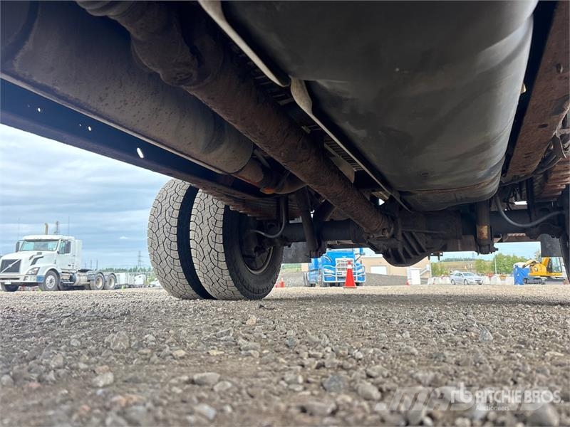 GMC STV 4x2 Van Truck Sanduk kamioni