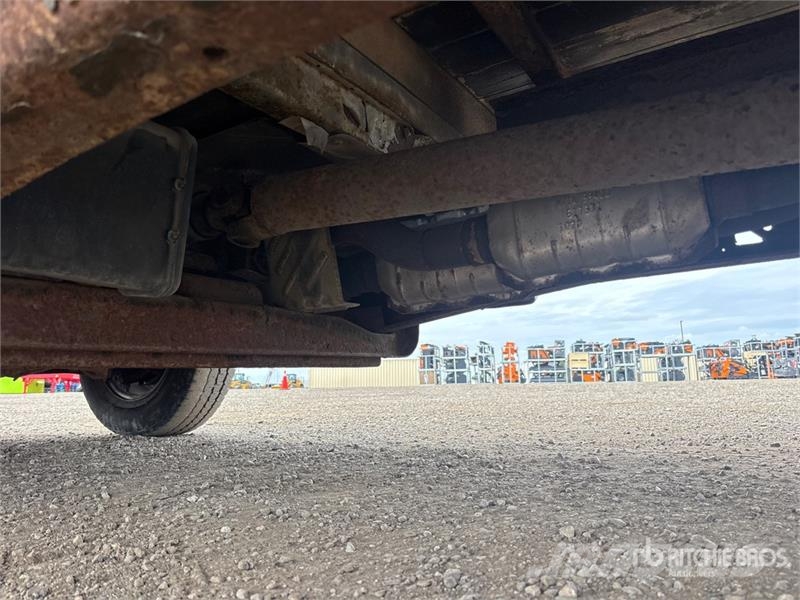 GMC STV 4x2 Van Truck Sanduk kamioni