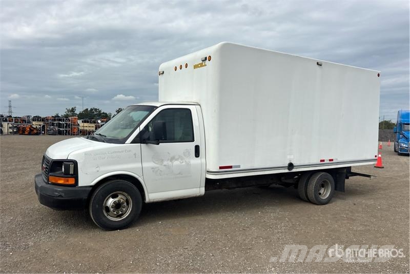 GMC STV 4x2 Van Truck Sanduk kamioni