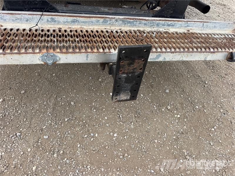 GMC STV 4x2 Van Truck Sanduk kamioni