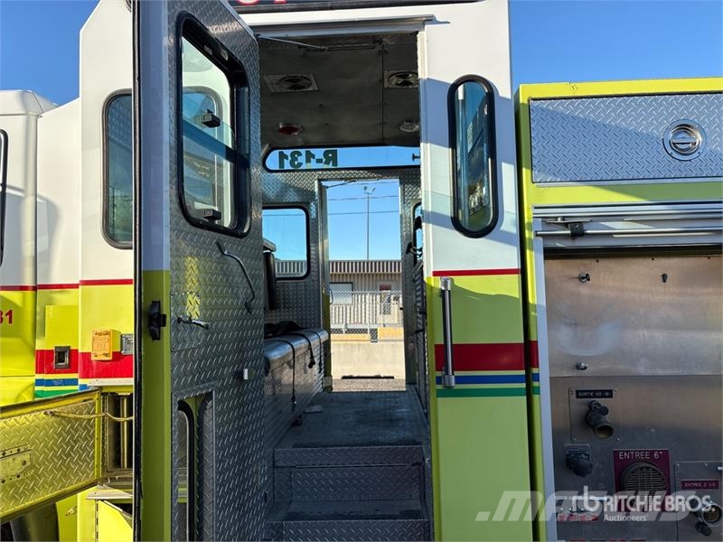 GMC T8500 4x2 Fire Truck Пожарные машины