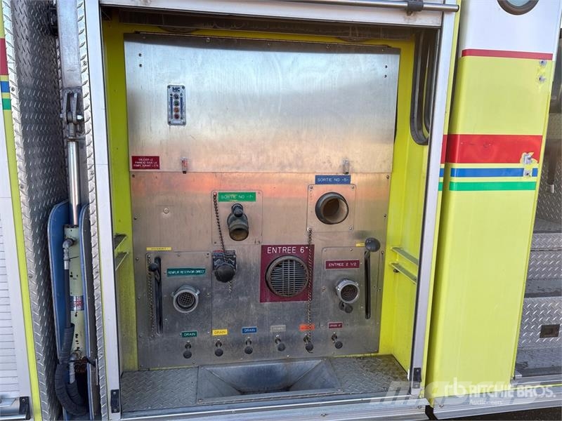 GMC T8500 4x2 Fire Truck Пожарные машины