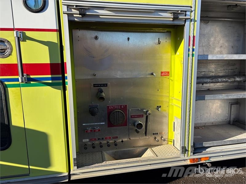 GMC T8500 4x2 Fire Truck Пожарные машины