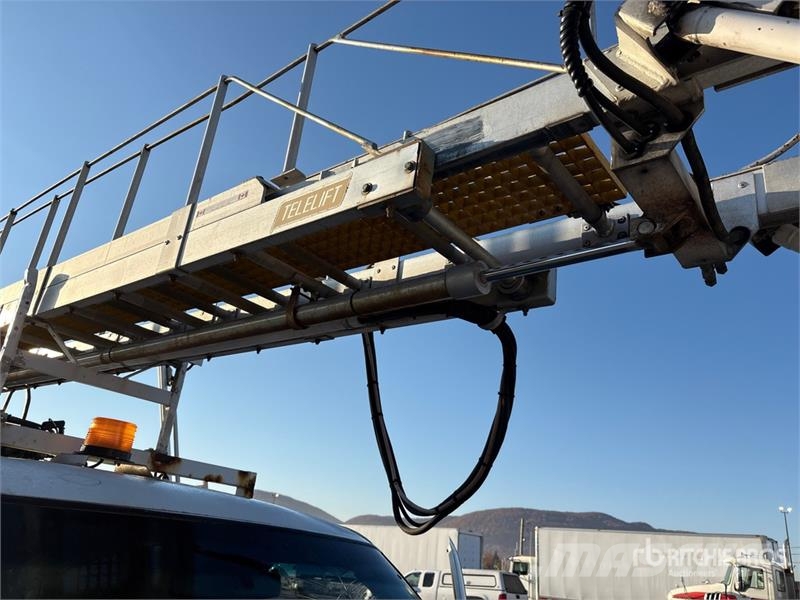 GMC Telelift Warwick 35 ft on GMC Savana 3500 4x2 Van Pacēlāji uz automašīnas bāzes