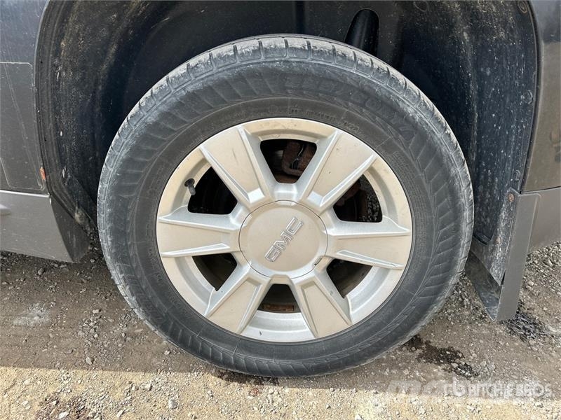 GMC Terrain SLT AWD SUV سيارات