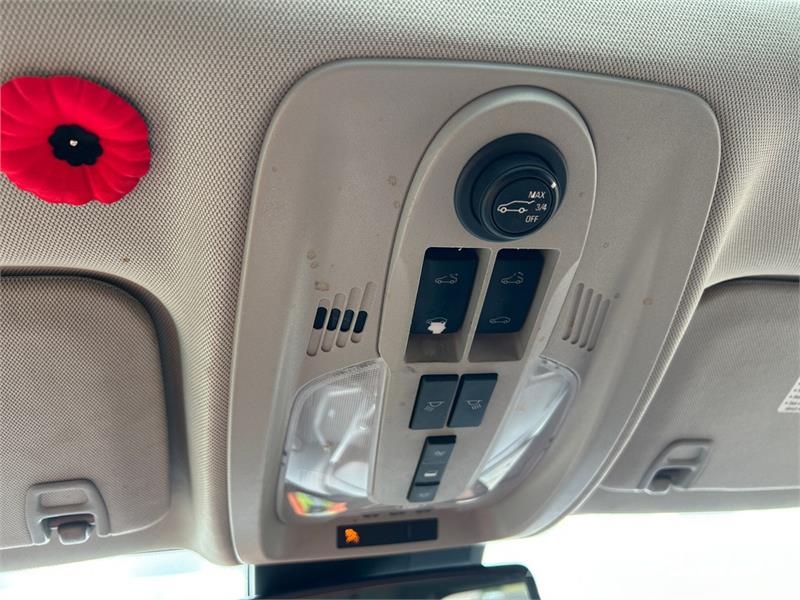 GMC Terrain SLT AWD SUV سيارات
