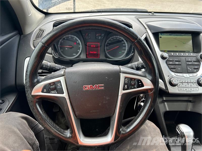 GMC Terrain SLT AWD SUV سيارات