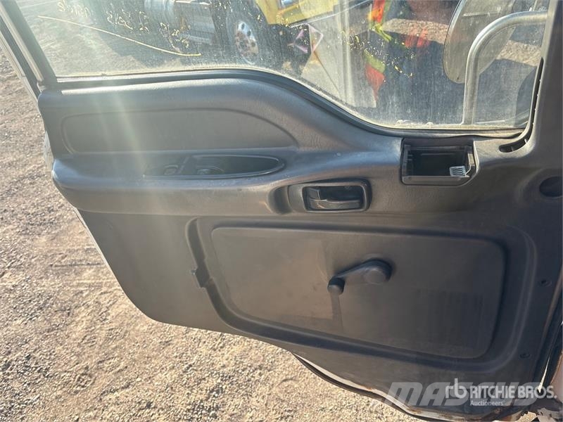GMC TSR 4x2 Fuel Truck (Inoperable) Tsisternveokid