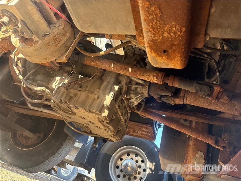 GMC TSR 4x2 Fuel Truck (Inoperable) Tsisternveokid