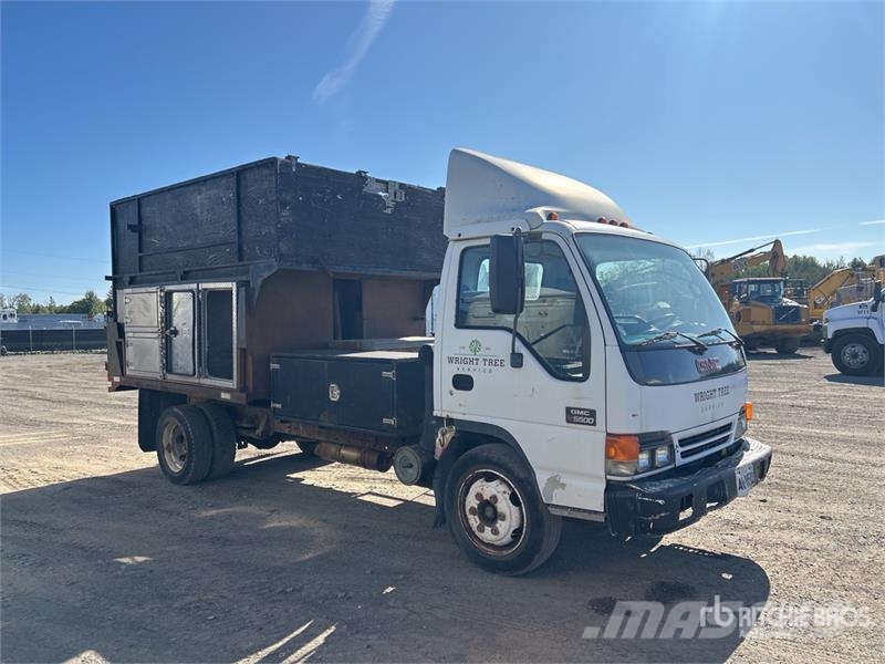 GMC W5500 شاحنات نقل ألواح الخشب