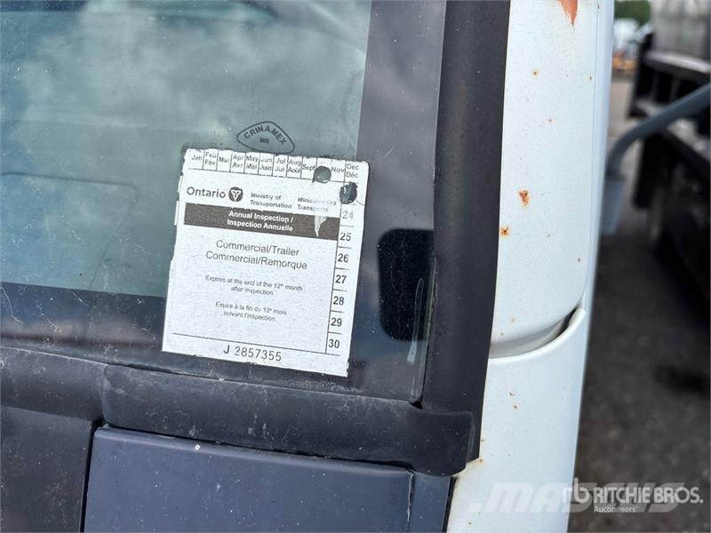 GMC W5500 شاحنات نقل ألواح الخشب