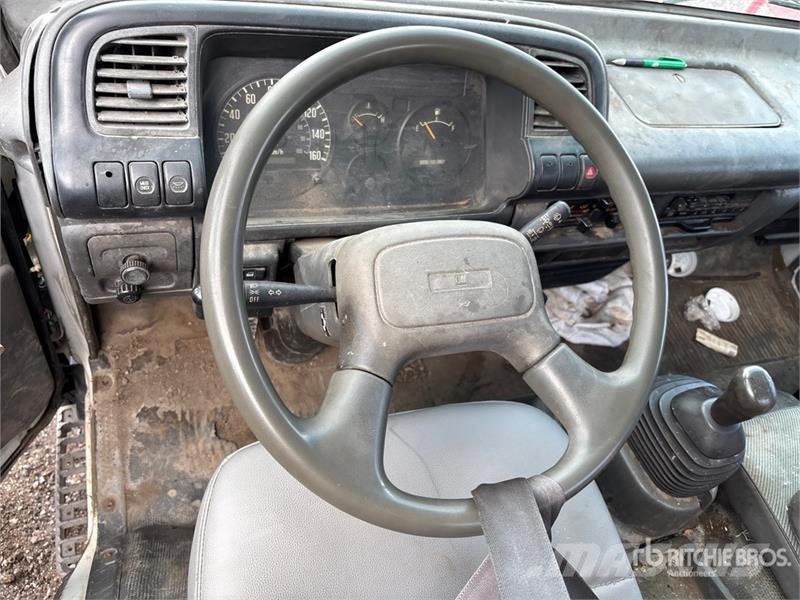GMC W5500 شاحنات نقل ألواح الخشب