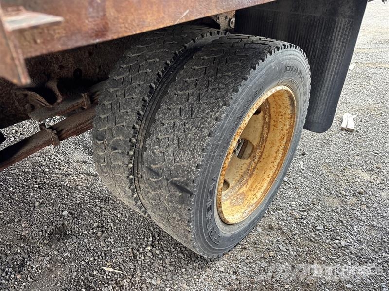GMC W5500 شاحنات نقل ألواح الخشب