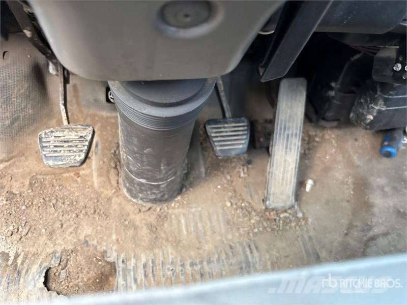 GMC W5500 شاحنات نقل ألواح الخشب