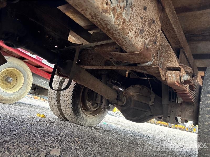 GMC W5500 شاحنات نقل ألواح الخشب