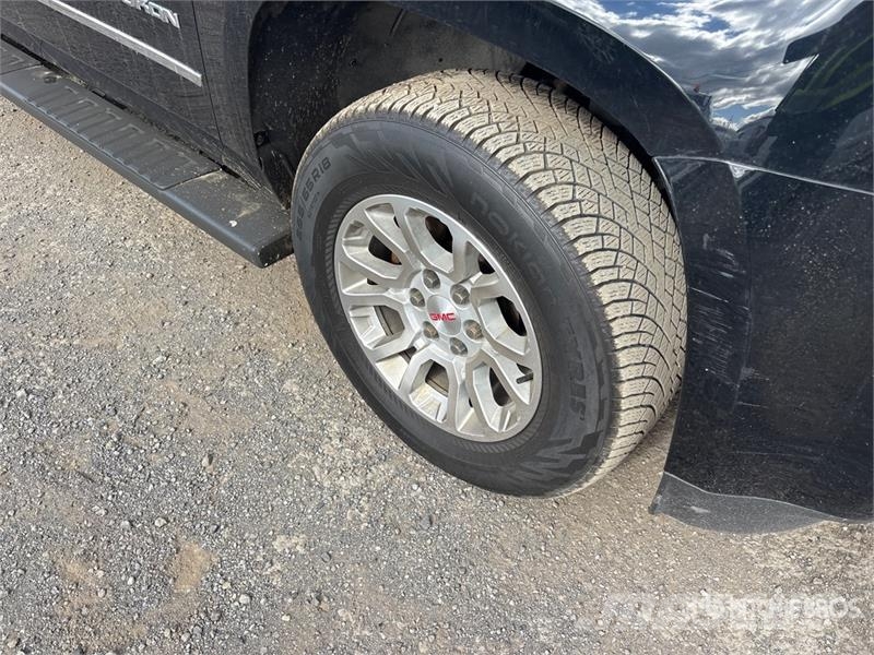 GMC Yukon SLT 4x4 SUV Henkilöautot