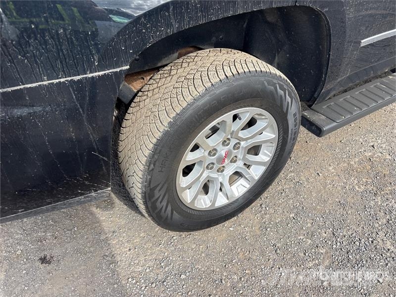 GMC Yukon SLT 4x4 SUV Henkilöautot